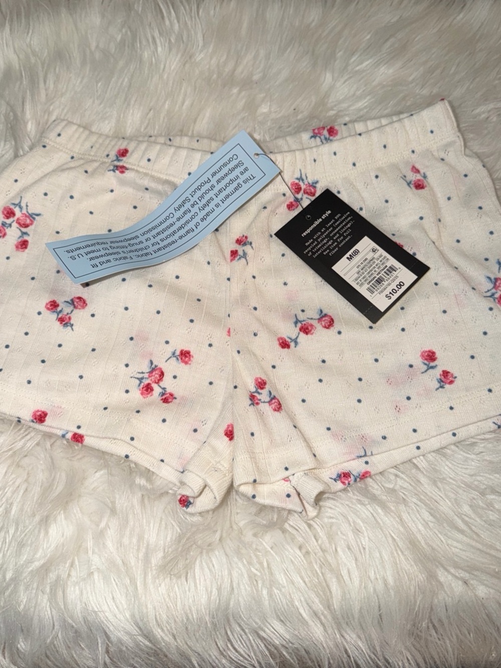 art class Cream Knit Shorts with Pink Rose Print